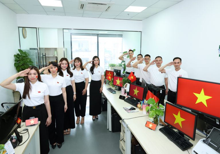 Read more about the article CÁN BỘ NHÂN VIÊN ALPEC HƯỞNG ỨNG HOẠT ĐỘNG CHÀO MỪNG 50 NĂM GIẢI PHÓNG MIỀN NAM, THỐNG NHẤT ĐẤT NƯỚC
