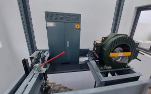 thang may toc do cao 1